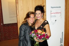 Aliphoto-Lucia Aliberti with her best friend Bernadette Herzog-Concert-Kolner Philharmonie-Koln-Autograph Session-Escada Fashion:http://www.luciaaliberti.it #luciaaliberti #bernadetteherzog #kolnerphilharmonie #koln #concert #autographsession #escadafashion