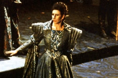 Lucia Aliberti with Roberto Frontali and Bruce Ford-Live DVD Recording-Beatrice di Tenda-Opera-Marcello Viotti conductor-Pierluigi Pieralli director-Teatro Bellini-Catania:http://www.luciaaliberti.it #luciaaliberti #robertofrontali #bruceford #marcelloviotti #pierluigipieralli #teatrobellini #beatriceditenda #opera #catania