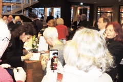 Photo Marco Mannozzi-Lucia Aliberti-Belcanto-Symposion-Deutsche Oper Berlin-Berlin-Autograph Session-Fans-Escada Fashion:http://www.luciaaliberti.it #luciaaliberti #belcantosymposion #deutscheoperberlin #berlin #autographsession #fans #escadafashion