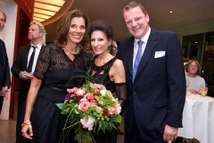 Photo Christian Rudnik-Lucia Aliberti with the German Media entrepreneur and jurist Franz Georg Strauss and his wife Birgit-Mariannestraußstiftung-August Everding Saal-International Charity Gala-Munich-Photo taken from the Newspaper-TV News-Video-Krizia Fashion:http://www.luciaaliberti.it #luciaaliberti #georgstrauss #birgitstrauss #mariannestraussstifftung #charitygalaconcert #munich #tvnews #tvportrait #video #kriziafashion