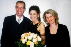 Photo taken with iPhone-Lucia Aliberti with Andreas Geier and Annette Baumeister-Special Gala Concert-Festspielhaus Baden- Baden-Baden-Baden-Dressing Room-Marta Marzotto Fashion:http://www.luciaaliberti.it #luciaaliberti #andreasgeier #annettebaumeister #festspielhaus badenbaden #badenbaden #concert #dressingroom #martamarzottofashion