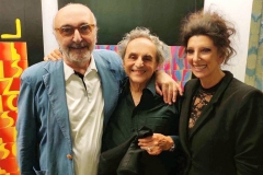 Photo taken with iPhone-Lucia Aliberti with the Italian painter and sculptor Ugo Nespolo and Luigi Corbani-Palazzo Reale-Milan-Exhibition-Nespolo fuori dal Coro-TV Portrait-La Perla Fashion:http://www.luciaaliberti.it #luciaaliberti #ugonespolo #luigicorbani #palazzoreale #milan #exhibition #video #tvportrait #laperlafashion