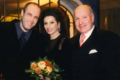 Aliphoto-Lucia Aliberti with the actor Peter Kremer,the Lawyer Dr. Rudiger Herzog-Concert-Gasteig-Munich-Party-Hotel Bayerische Hof-Wolford Fashion:http://www.luciaaliberti.it #luciaaliberti #peterkremer #rudigerherzog #gasteig #munich #concert #hotelbayerischehof #party #wolfordfashion