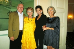 Aliphoto-Lucia Aliberti with Dr.Rudiger Herzog and his wife and Doris Papst-Special Gala-Hotel Bayerischer Hof-Munich-Special Party-Armani Fashion:http://www.luciaaliberti.it #luciaaliberti #rudigerherzog #dorispapst #hotelbayerischerhof #munich #specialparty #video #armanifashion