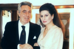 Aliphoto-Lucia Aliberti with the journalist Orazio Francica Nava -Teatro Bellini-I Puritani-Catania-Dressing Room:http://www.luciaaliberti.it #luciaaliberti #oraziofrancicanava #teatrobellini #catania #ipuritani 