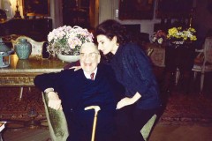 Aliphoto-Lucia AlibertiI with her great friend the Italian Art Historian Federico Zeri-Opera-Beatrice di Tenda-Teatro alla Scala-Milan-Special Party:http://www.luciaaliberti.it #luciaaliberti #federicozeri #beatriceditenda #teatroallascala #milan #opera #party