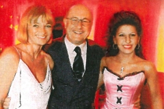 BUNTE Magazine-Lucia Aliberti with the President of Daimler Chrysler Engineer Wolfgang Schrempp and his wife Andrea Bauer-Special Gala in honor of the German Politician Edmund Stoiber-Hotel Ritz-Carlton-Berlin-Photo taken from the BUNTE Magazine-TV Portrait-Escada Fashion:http://www.luciaaliberti.it #luciaaliberti #wolfgangschrempp #edmundstoiber #andreabauer #hotelritzcarlton #berlin #galaconcert #tvnews #tvportrait #escadafashion