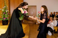 Lucia Aliberti receives the compliments from Birgit Strauss⚘Charity Gala Concert⚘"Marianne Strauss Stifftung"⚘August Everding Saal⚘Munich⚘On Stage⚘Photo taken from the TV News⚘TVPortrait⚘Krizia Fashion⚘:http://www.luciaaliberti.it #luciaaliberti #mariannestraussstifftung #birgitstrauss #augusteverdingsaal #munich #charityconcert #onstage #tvnews #tvportrait #kriziafashion