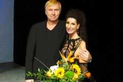 Lucia Aliberti with the Director at the Theater Regensburg Jens Neundorff von Enzberg⚘Concert⚘Theater Regensburg⚘Regensburg⚘On Stage⚘Krizia Fashion⚘:http://www.luciaaliberti.it #luciaaliberti #jensneundorffvonenzberg #theaterregensburg #regensburg #concert #onstage #kriziafashion