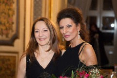 Lucia Aliberti with the musicologist and journalist Caterina Andò⚘Special Concert⚘Mediolanum Gala⚘Palazzo Biscari⚘Catania⚘Photo taken from the Video⚘TV Portrait⚘Marta Marzotto Fashion⚘:http://www.luciaaliberti.it #luciaaliberti #caterinaando #palazzobiscari #mediolanumgala #concert #catania #video #tvportrait #martamarzottofashion