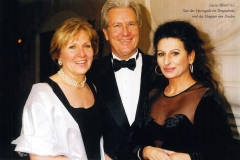 Photo Andreas Amann Adlon Magazine-Lucia Aliberti with the Director of the Hotel Adlon- Gianni Van Daalen and his wife-Concert-Philharmonie Berlin-La Perla Fashion-Party:http://www.luciaaliberti.it #luciaaliberti #giannivandaalen #hoteladlonl #philharmonieberlin #berlin #concert #party #laperlafashion