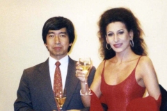 Photo Matsumura-Lucia Aliberti with the Member of the Imperial House of Japan-They made compliments to Lucia Aliberti-Special Gala Concert-Suntory Hall-Tokyo-Japan Tour-Private Audience-Dressing Room:http://www.luciaaliberti.it #luciaaliberti #imperialhouseofjapan #suntoryhall #tokyo #galaconcert #dressingroom #privateaudience #japantour
