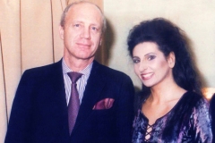 Photo de Rota-Lucia Aliberti with Guido Valerio-Teatro Verdi-Trieste-La Straniera-Opera:http://www.luciaaliberti.it #luciaaliberti #guidovalerio #lastraniera #trieste #dressingroomn