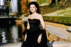 Aliphoto-Lucia Aliberti-ARD TV Show-Kein Schoner Land-Villa D'Este-Tivoli-Rome-Recording-Escada Fashion :http://www.luciaaliberti.it #luciaaliberti #ardtvshow #keinschonerland #villadeste #tivoli #rome #recording #portraitseries #escadafashion