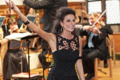 Photo  Thomas Hierl-Lucia Aliberti-Gala Concert-Rathaussaal-Nurinberg-On Stage-Portrait Series-Krizia Fashion:http://www.luciaaliberti.it #luciaaliberti galaconcert #rathaussaal #nurinberg #portraitseries #onstage #kriziafashion