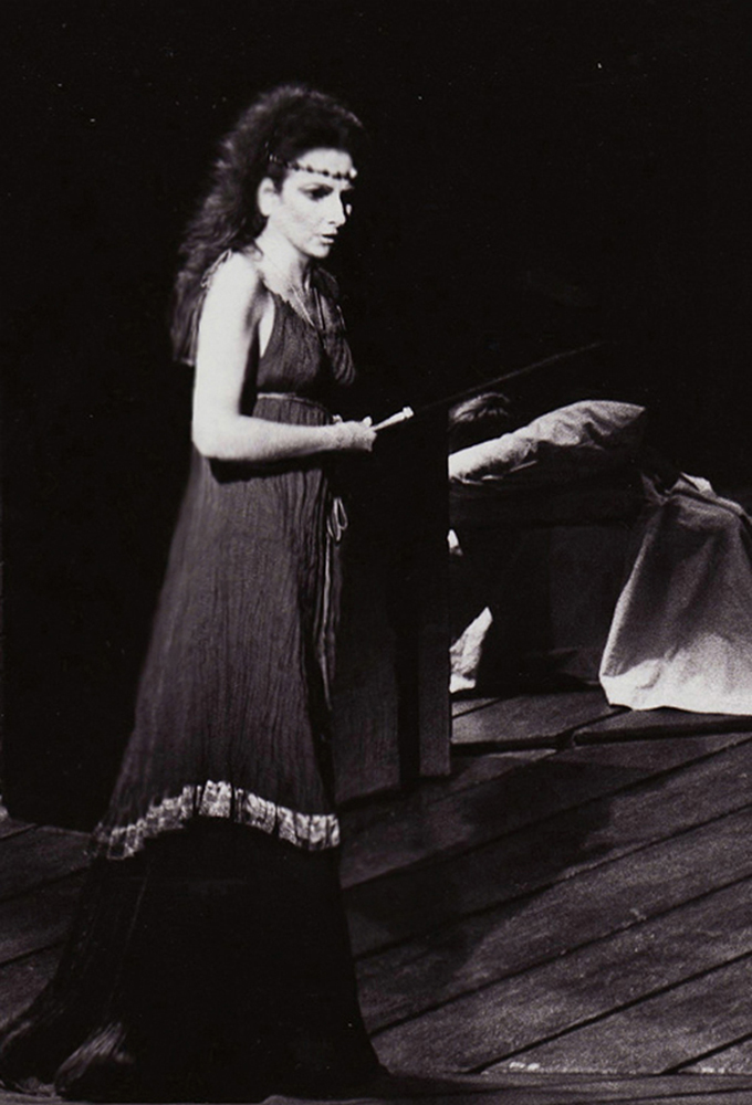 Lucia Aliberti⚘Opernhaus Graz⚘Graz⚘Opera⚘"Norma"⚘On Stage⚘:http://www.luciaaliberti.it #luciaaliberti #opernhausgraz #graz #norma #opera #onstage