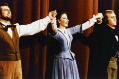 Lucia Aliberti with the tenor Peter Dvorsky and the baritone Piero Cappuccilli⚘Deutsche Oper Berlin⚘Berlin⚘Opera⚘"La Traviata"⚘On Stage⚘Photo taken from the TV News⚘TV Portrait⚘:http://www.luciaaliberti.it #luciaaliberti #peterdvorsky #pierocappuccilli #deutscheoperberlin #berlin #latraviata #opera #onstage #tvnews #tvportrait