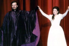 Photo Lelli e Masotti-Lucia Aliberti with the Croatian bass-baritone Giorgio Surian-Teatro alla Scala-Opera-I Capuleti e I Montecchi-Milan-On Stage-TV Portrait:http://www.luciaaliberti.it #luciaaliberti #giorgiosurian #teatroallascala #milan #icapuletieimontecchi #opera #onstage #tvnews #tvportrait