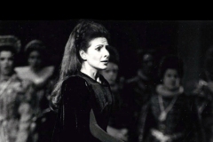 Photo Primo Gnani-Lucia Aliberti -Teatro Comunale-Bologna-Roberto Devereux-Opera-On Stage:http://www.luciaaliberti.it #luciaaliberti #lucianadintino #gianandreagavazzeni #teatrocomunale #bologna #robertodevereux #opera #onstage