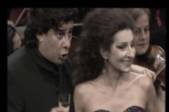 Photo taken from the TV-Lucia Aliberti with the Argentine tenor Marcelo Alvarez-Deutsche Oper Berlin-Berlin-Opera-La Traviata-Duet-Live TV Recording-On Stage:http://www.luciaaliberti.it #luciaaliberti #marceloalvarez #deutscheoperberlin #berlin #latraviata #opera #concert #duet #onstage #livetvrecording