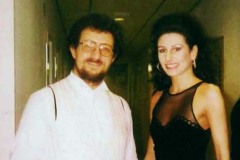 Aliphoto-Lucia Aliberti with the baritone Alessandro Corbelli Concert-Japan Tour-Back Stage-Tokyo-TV Portrait-La Perla Fashion:http://www.luciaaliberti.it #luciaaliberti #alessandrocorbelli #concert #tokyo #japantour #tvportrait #laperlafashion