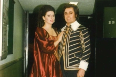 Aliphoto-Lucia Aliberti with the tenor Aldo Bertolo-Tokyo Bunka Kaikan-Tokyo-Opera-I Puritani-Dressing Room-Back Stage:http://www.luciaaliberti.it #luciaaliberti #aldobertolo #tokyobunkakaikan #tokyo #ipuritani #opera #tvportrait #tvrecording #dressingroom #makeupsession