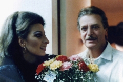 Aliphoto-Lucia Aliberti with the legendary Spanish tenor Alfredo Kraus-Metropolitan Opera House-New York-Opera-Lucia di Lammermoor-Dressing Room-Makeup Session:http://www.luciaaliberti.it #luciaaliberti #alfredokraus #metropolitanoperahouse #newyork #luciadilammermoor #opera #tvportrait #dressingroom #makeupsession