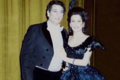 Aliphoto-Lucia Aliberti with the Spanish tenor Placido Domingo-Staatsoper Hamburg-Hamburg-Opera-La Traviata-Back Stage-TV Portrait-Video:http://www.luciaaliberti.it #luciaaliberti #placidodomingo #staatsoperhamburg #hamburg #latraviata #backstage #tvportrait #tvnews #video