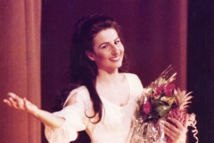 Kranichphoto-Lucia Aliberti-Deutsche Oper Berlin-Berlin-Opera-Lucia di Lammermoor-On Stage:http://www.luciaaliberti.it #luciaaliberti #deutscheoperberlin #berlin #luciadilammermoor #opera #onstage