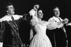 Kranichphoto-Lucia Aliberti with the baritone Roberto Frontali and the legendary tenor Alfredo Kraus-Opera-Lucia di Lammermoor -Deutsche Oper Berlin-Berlin-On Stage-TV Portrait:http://www.luciaaliberti.it #luciaaliberti #robertofrontali #alfredokraus #deutscheoperberlin #berlin #luciadilammermoor #opera #onstage #tvnews #tvportrait