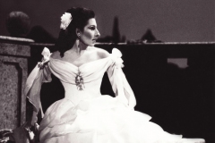 Lucia Aliberti⚘Teatro alla Scala⚘Milan⚘Opera⚘"Don Pasquale"⚘Costumes by Gianni Versace⚘On Stage⚘:http://www.luciaaliberti.it #luciaaliberti #costumesbygianniversace #teatroallascala #milan #donpasquale #opera #onstage