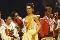 Lucia Aliberti⚘Oviedo Opera⚘Oviedo⚘Opera⚘”La Sonnambula"⚘On Stage⚘:http://www.luciaaliberti.it #luciaaliberti #oviedoopera #oviedo #lasonnambula #opera #onstage