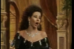 Lucia Aliberti⚘TV Show⚘Justus Frantz entertainer⚘Live TV Recording⚘On Stage⚘Photo taken from the TV Show⚘La Traviata⚘Opera⚘:http://www.luciaaliberti.it #luciaaliberti #justusfrantz #tvshow #livetvrecording #onstage #latraviata #opera