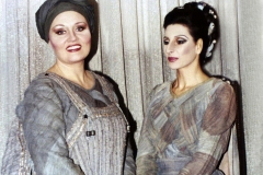 Lucia Aliberti with the American mezzosoprano Dolores Ziegler⚘Teatro Colon⚘Buenos Aires⚘Dressing Room⚘Opera⚘"Norma"⚘Makeup Session⚘:http://www.luciaaliberti.it #luciaaliberti #doloresziegler #teatrocolon #buenosaires #norma #opera #dressingroom #makeupsession