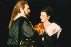 Photo Axel Zeininger-Lucia Aliberti with the bass Carlo Colombara-Opera-Maria Stuarda-Wiener Staatsoper-Vienna-On Staget:http://www.luciaaliberti.it #luciaaliberti #carlocolombara #wienerstaatsoper #vienna #mariastuarda #opera #onstage #wien #tvportrait #tvnews #video