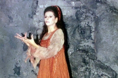 Photo-Graciela-Ocampo-Lucia-Aliberti-Teatro-Colon-Buenos-Aires-Norma-Opera-Back-Stage