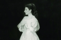 Kranichphoto-Lucia Aliberti-Deutsche Oper Berlin-Berlin-Opera-Lucia di Lammermoor-On Stage:http://www.luciaaliberti.it #luciaaliberti #deutscheoperberlin #berlin #luciadilammermoor #opera #onstage
