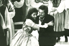 Photo John Ironside- Lucia Aliberti with the tenor Ugo Benelli-Wexford Opera Festival-Linda di Chamounix-Opera-On Stage:http://www.luciaaliberti.it #luciaaliberti #ugobenelli #wexfordoperafestival #lindadichamounix #opera #onstage  