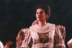 Photo Lelli e Masotti-Lucia Aliberti-Beatrice di Tenda-Opera-Teatro alla Scala-Milan-On Stage:http://www.luciaaliberti.it #luciaaliberti  #marcelloviotti #teatroallascala #milan #beatriceditenda #opera #onstage