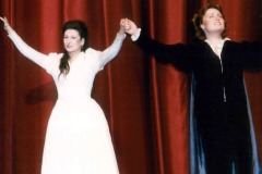 Photo Lelli e Masotti-Lucia Aliberti with the American mezzosoprano Dolores Ziegler-Teatro alla Scala-Milan-Opera-I Capuleti e I Montecchi-On StageTV Portrait:http://www.luciaaliberti.it #luciaaliberti #doloresziegler #teatroallascala #milan #icapuletieimontecchi #opera #onstage #tvnews #tvportrait