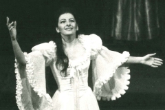 Photo-Marfurt-Lucia-Aliberti-Grand-Theatre-de-Geneve-Opera-La-Sonnambula-Geneve-On-Stage-