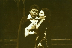 Photo Press Office Metropolitan Opera House-Lucia Aliberti with the Mexican tenor Francisco Araiza-Metropolitan Opera House-New York-Opera-Lucia di Lammermoor-On Stage:http://www.luciaaliberti.it #luciaaliberti #franciscoaraiza #metropolitanoperahouse #newyork #luciadilammermoor #opera #onstage #tvportrait #video