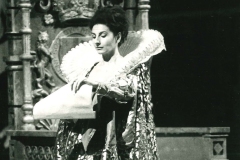 Photo Primo Gnani-Lucia Aliberti -Teatro Comunale-Bologna-Roberto Devereux-Opera-On Stage:http://www.luciaaliberti.it #luciaaliberti #lucianadintino #gianandreagavazzeni #teatrocomunale #bologna #robertodevereux #opera #onstage