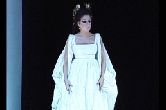 Photo taken from the Video-House-Lucia Aliberti-Festival Internacional de Ópera Alejandro Granda-Gran Teatro Nacional-Lima-Opera-Norma-On Stage:http://www.luciaaliberti.it #luciaaliberti #festivalalejandrogranda #granteatronacional #lima #norma #opera #onstage