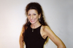 Aliphoto-Lucia Aliberti-Queen Elisabeth Hall-London-Dressing Room-Concert-Portrait Series-Marta Marzotto Fashion:http://www.luciaaliberti.it #luciaaliberti #queenelisabethhall #london #dressingroom #concert #portraitseries #martamarzottofashion