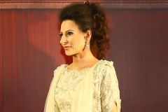 Photo Curiel-Lucia Aliberti-Gala Concert-Shanghai-High Fashion-China-Raffaella Curiel Fashion-Portrait Series:http://www.luciaaliberti.it #luciaaliberti #raffaellacurielfashion #galaconcert #shanghai #portraitseries