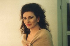 Photo taken by Fan-Lucia Aliberti-Dressing Room-Portrait Series-Makeup Session:http://www.luciaaliberti.it #luciaaliberti #portraitseries #dressigroom #makeupsession