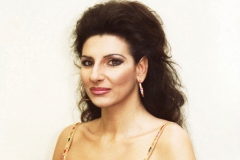 Photo Ingo Kulina-Lucia Aliberti-Photo Shooting-Portrait Series-Series-La Perla Fashion://www.luciaaliberti.it #luciaaliberti #photoshooting #portraitseries #laperlafashion