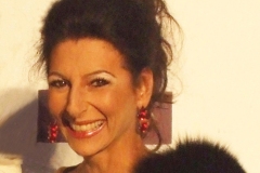 Photo taken from the Newspaper-Lucia Aliberti- Guest Star-Clarity Gala “Light and Stars"-Hamburg-Escada Fashion:http://www.luciaaliberti.it #luciaaliberti #lightandstars #hamburg #charitygala #magazine #escadafashion