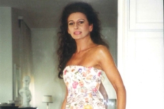 Photo Herlinde Koelbl-Lucia Aliberti-Photo Shooting-Portrait Series-Raffaella Curiel Fashion:http://www.luciaaliberti.it #luciaaliberti #raffaellacuriel #portraitseries #raffaellacurielfashion #photoshooting